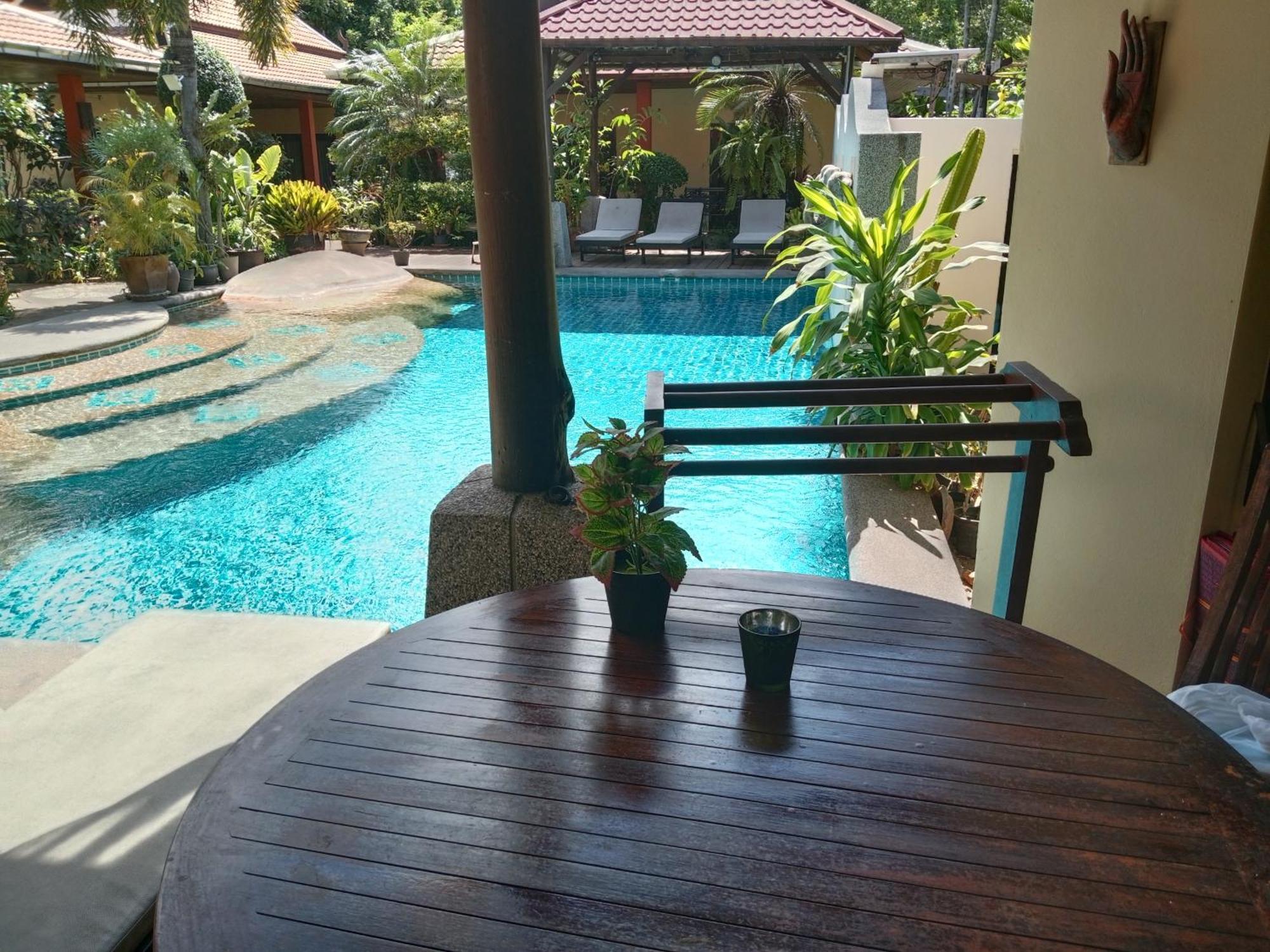 Baan Tropicana Mae Nam Esterno foto
