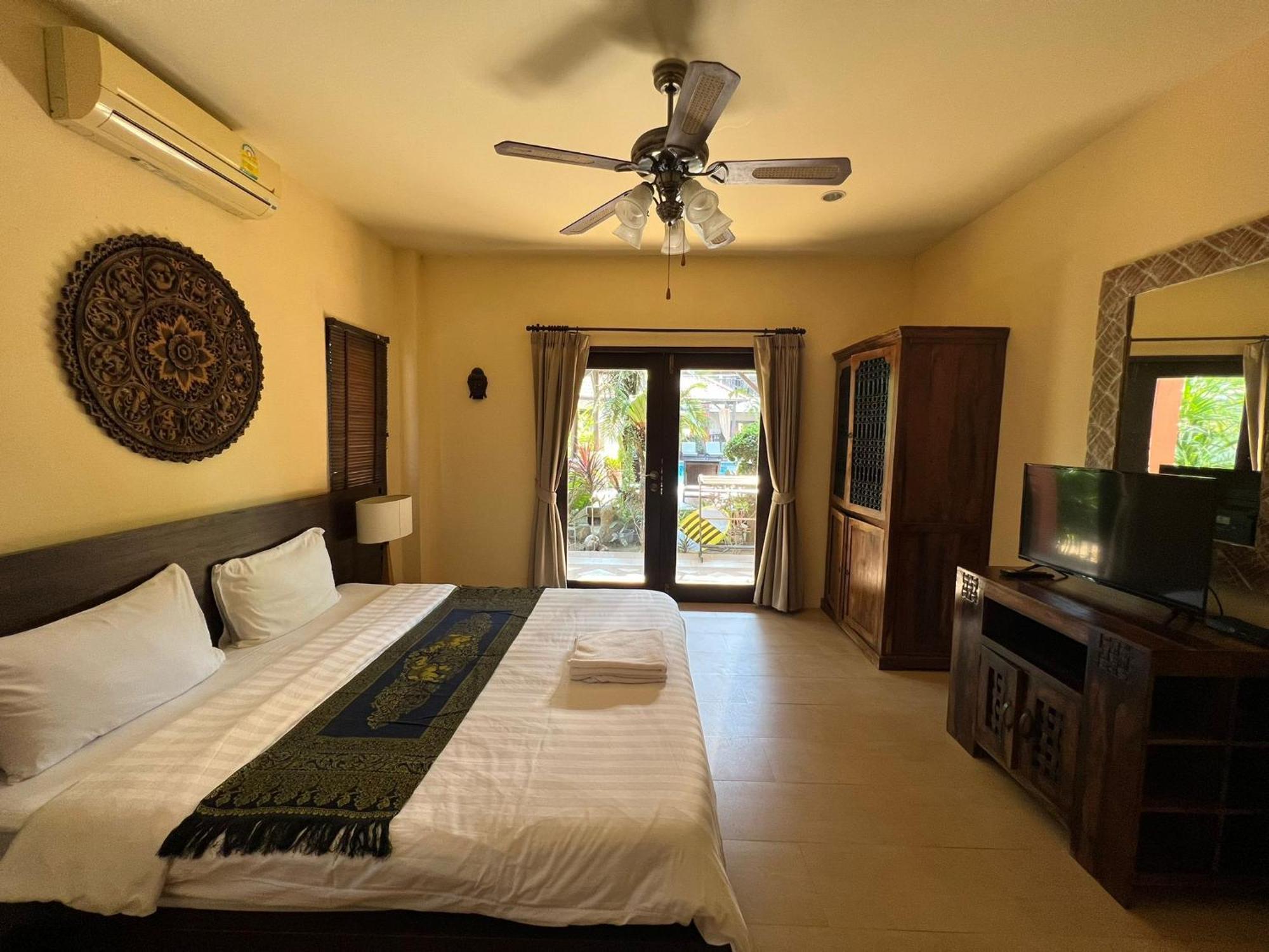 Baan Tropicana Mae Nam Esterno foto