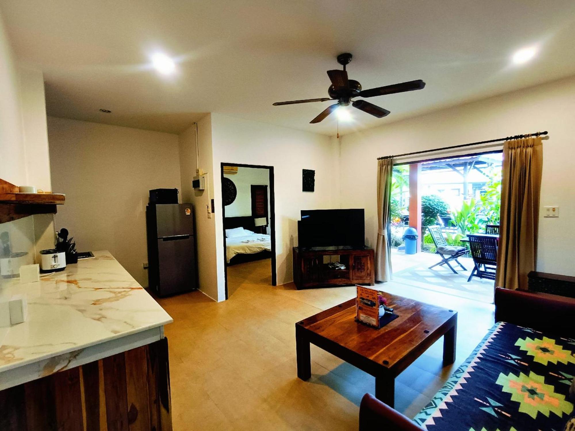 Baan Tropicana Mae Nam Esterno foto