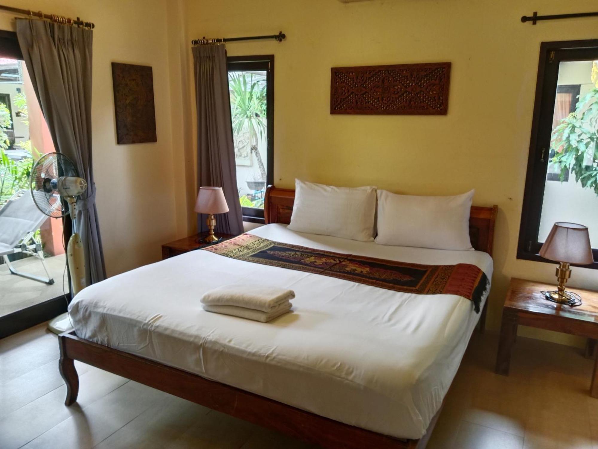 Baan Tropicana Mae Nam Esterno foto